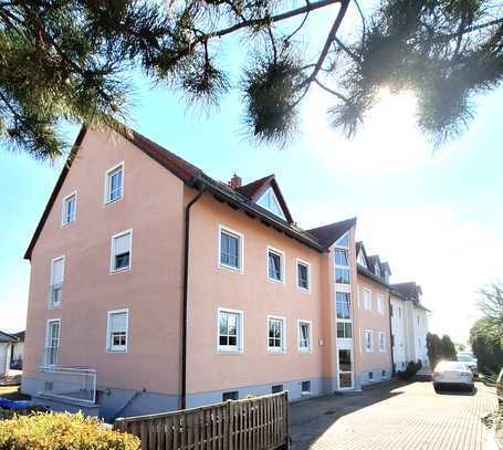 Helle 2-Raum-Wohnung mit Balkon