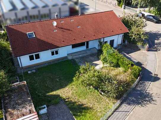 Einfamilienhaus mit Nebengebäude in bester Lage von Au am Rhein im Gewerbegebiet