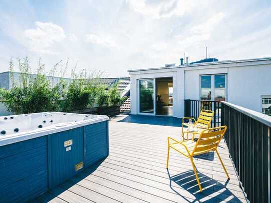 Penthouse mit Whirlpool auf großer Dachterrasse in Berlin Kreuzberg