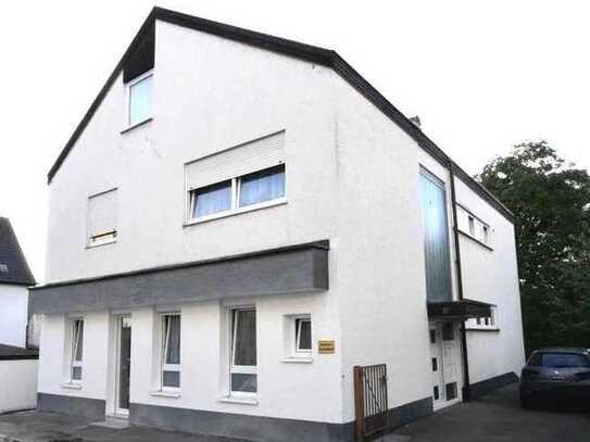 Ideale Gelegenheit! Schöne 2 Zimmer-Erdgeschosswohnung in zentraler Lage!