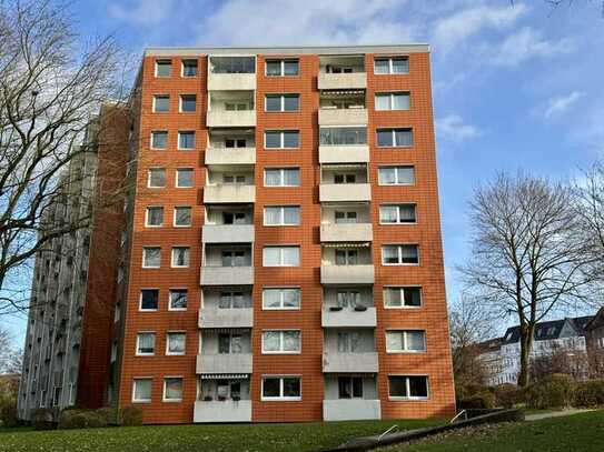 "Wohnung mit Panorama: Weitblick über Kiel aus der obersten Etage"