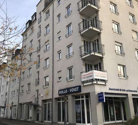 Nachmieter für 3-Zimmer-Wohnung mit Innenausstattung, Balkon und Tiefgaragenstellplatz gesucht