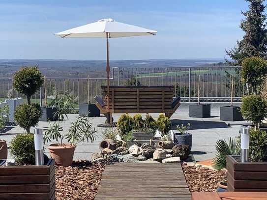 Geschmackvolle ETW mit großer Dachterrasse