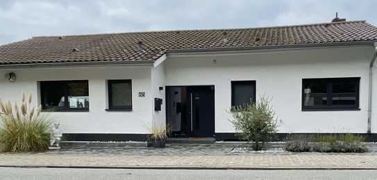 Geräumiges Einfamilienhaus in begehrter Lage mit Blick auf die Weinberge in Heppenheim Bergstrasse