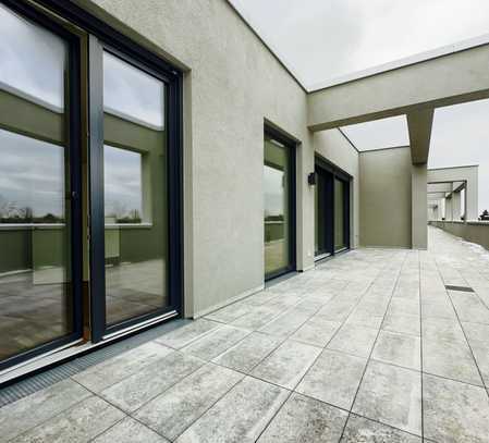 Nähe Französische Schule: Penthouse mit ca. 40 m2 Dachterrasse | It suits you.