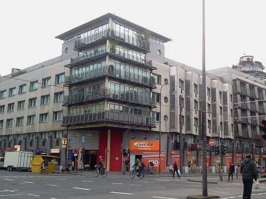 mitten in der City direkt am Aachener Weiher - Wohnung mit Balkon und EBK - Universitäts-nah