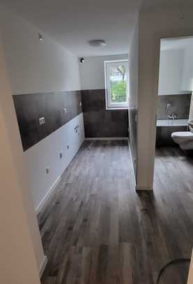 Moderne Erdgeschosswohnung mit Klimaanlage – zentral und ruhig gelegen