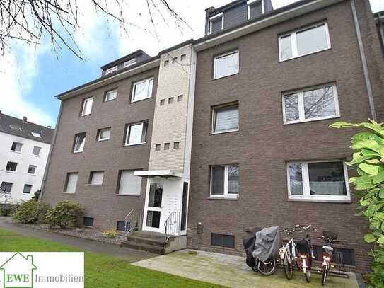 Objekt Nr. 324 -40599 Düsseldorf,
Modernisierte 2-Zimmer-Wohnung mit Loggia