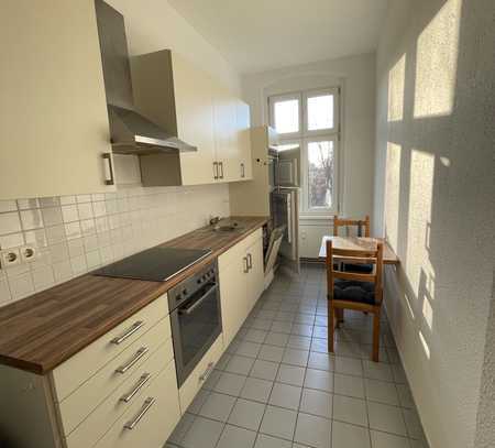 Singleappartment mit Traumblick/ Sofort beziehbar/ Provisionsfrei/ Ruhiglage Friedrichrichshain