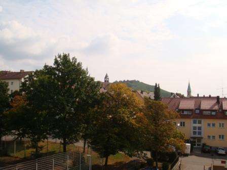 Ruhige und helle 1-Zimmer Whg. in S-Untertürkheim, Balkon, S-Bahn