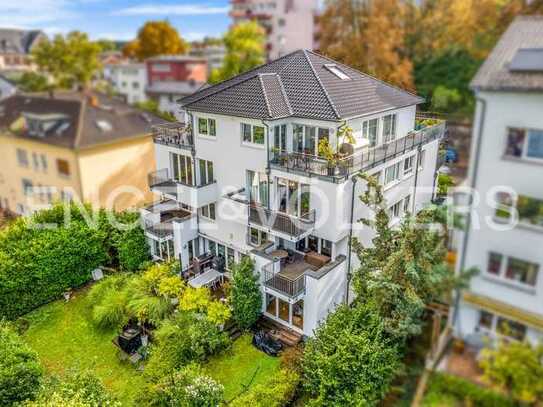 Wunderschöne Drei Zimmerwohnung in Sachsenhausen mit Blick ins Grüne