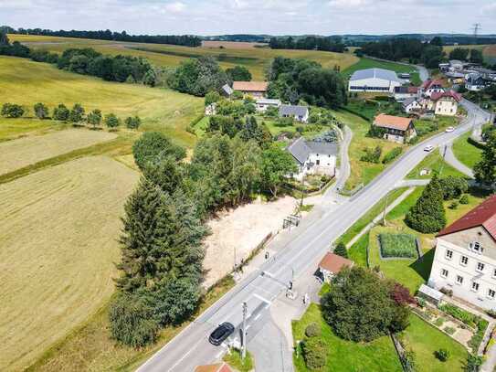 Ländliche Idylle mit super Anbindung - provisionsfreier Bauplatz mit positiven Bauvorbescheid