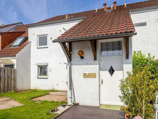 Helle 2-Zimmer-Wohnung mit Balkon & Garage zum Selbstgestalten in schöner Lage Habenhausens.