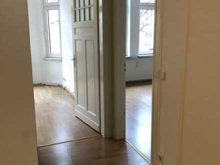Geräumige 2-Raum-Wohnung im 1.OG mit Balkon