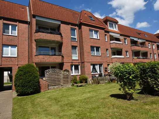 2,5 Zimmer Wohnung mit BALKON, optional Garage WBS in Brunsbüttel - OTTO STÖBEN GmbH