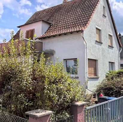 Sanierungsbedürftiges Einfamilienhaus mit viel Potenzial in Pfungstadt (Hahn) - Grundstück 534 m²