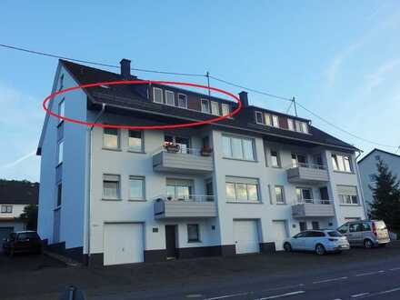 Tip Top Dachgeschoß Wohnung