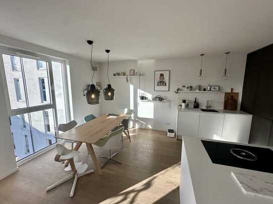 Helle Penthouse Wohnung in der Mitte Altona