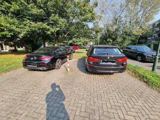 Außenstellplatz Bergiusstraße 5, 40589 Düsseldorf zu vermieten