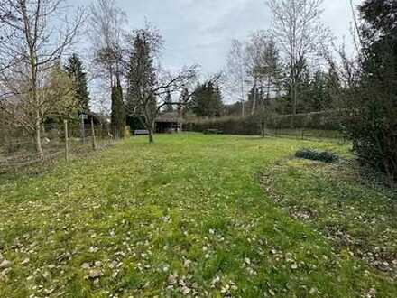 Gepflegtes großes Gartengrundstück mit Gartenhaus in 71292 Friolzheim ( Im Grund ), KP: 79.500€