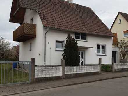freistehendes Einfamilienhaus in Bestlage - OHNE HAUSTIERE - zu vermieten.