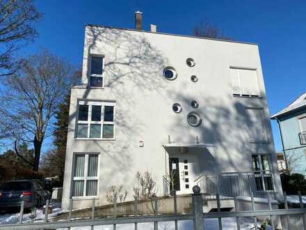 Elegante 5-Zimmerwohnung mit Dachterrasse und EBK in Lankwitz (Steglitz), Berlin