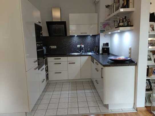 Süd/Balkon - offener Küchenbereich - TOP Lage - 1. OG - frei ab 1.6.25