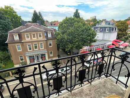 Wohnung in Renovierung - Sonniger Balkon, geräumiger Flur und neue Einbauküche