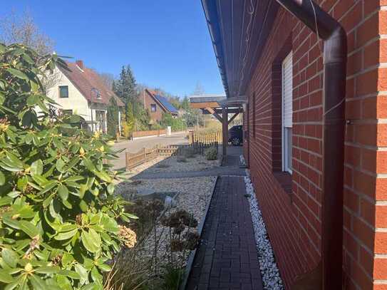 Familienfreundliches 1-Familienhaus mit Garten