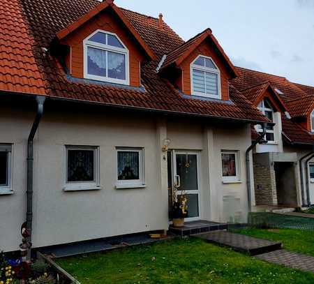 Sehr schönes Reihenhaus in Großenlupnitz mit Terrasse