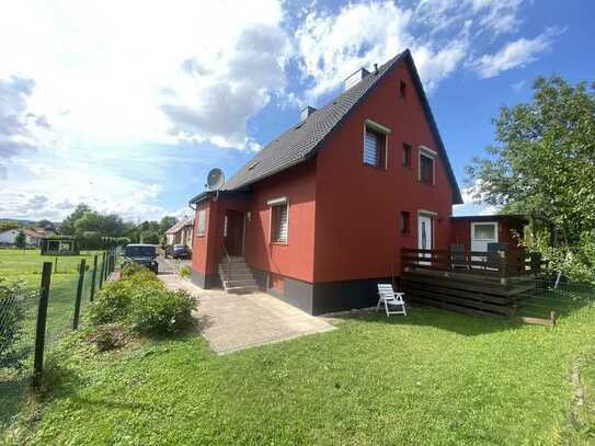 Freistehendes Einfamilienhaus mit herrlichem Grundstück (1.027m²)