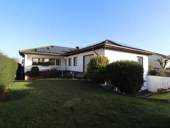 Vollunterkellerter Bungalow mit Photovoltaik in ruhiger Lage von Werl Büderich