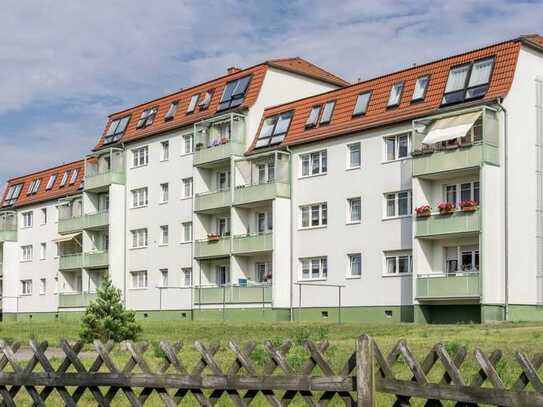 Große 3-Raumwohnung mit Balkon und Stellplatz in idyllischer Lage