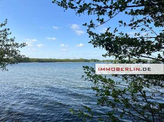 IMMOBERLIN.DE - Miteigentumsanteil! Sonniger Bootssteg & Hütte am Wandlitzer See