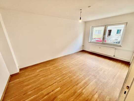 Exklusive 2-Raum-Hochparterre-Whg mit Balkon und EBK in Bremen-Flüsseviertel