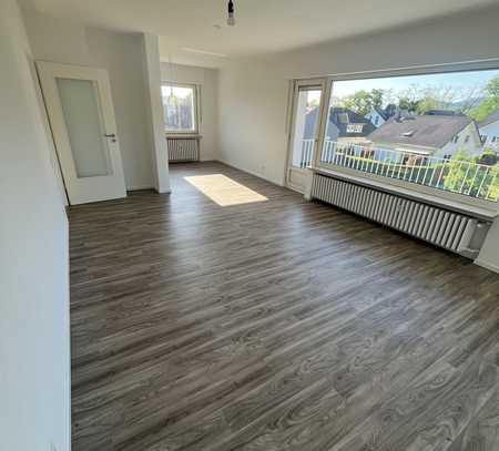 Lichtdurchflutete neu sanierte Wohnung in Bad Honnef/Tal
