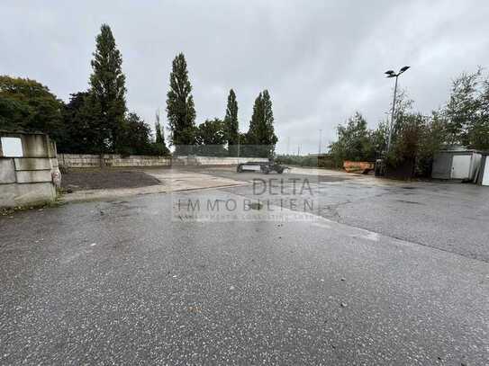 Etablierter Schrottplatz mit 50-Tonnen-Waage, Büro- und Sozialräumen sowie großzügiger Hallenfläche.