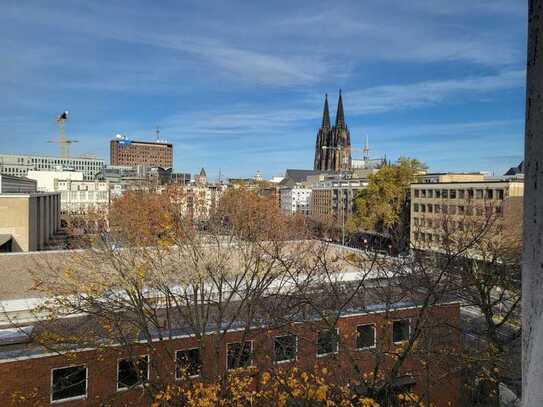 Wohnung mit Balkon und Domblick im Herzen von Köln