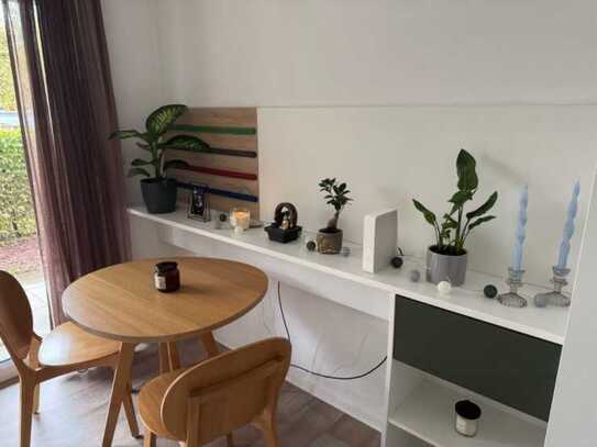 Exklusive, modernisierte 1-Raum-Hochparterre-Wohnung in Ravensburg