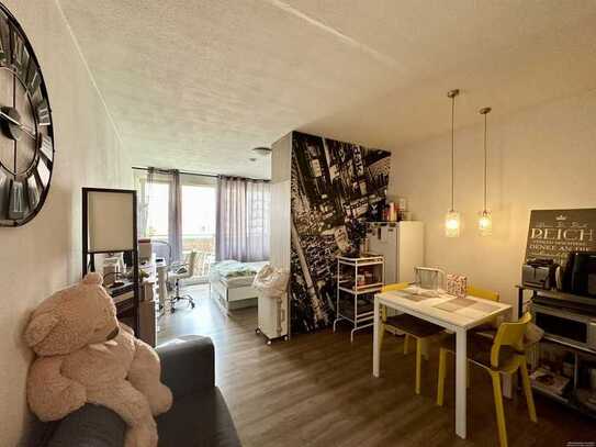 RESERVIERT !!! 
Vermietete 1-Zimmer-Wohnung mit Balkon