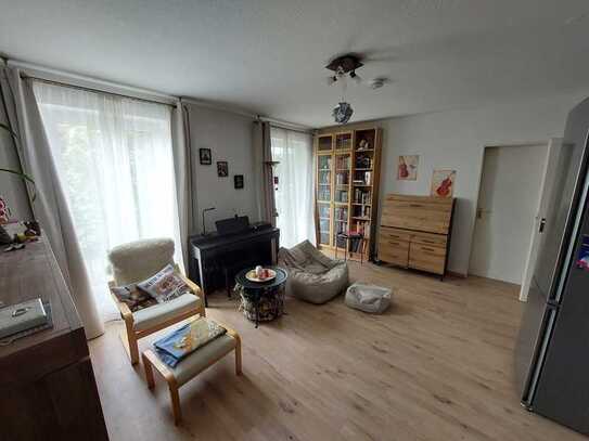 Nachmieter gesucht: Schöne 2-Zimmer-Wohnung am Stadtrand