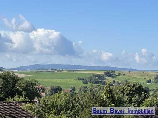 Großzügiges und individuelles Zweifamilienhaus mit traumhaftem Fernblick in Diemarden bei Göttingen