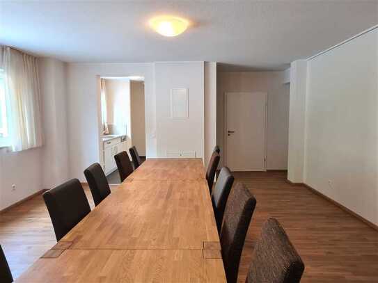 Ein-Zimmer-Apartment in neuwertigem Zustand