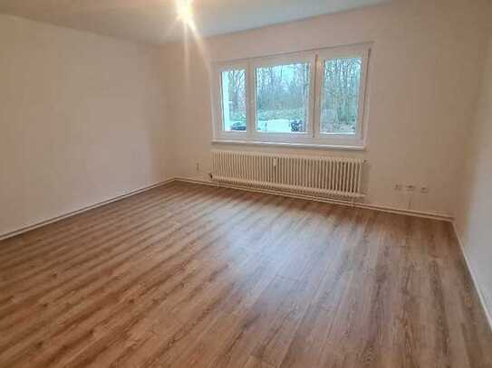 3-Zimmer EG Wohnung in ruhiger Wohngegend