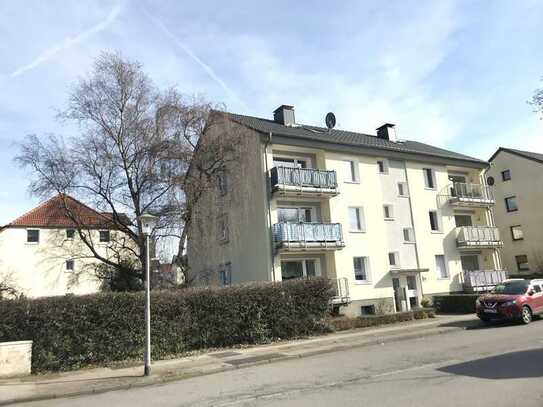 3,5 Raumwohnung mit Balkon schöner Aussicht in Stadtnähe