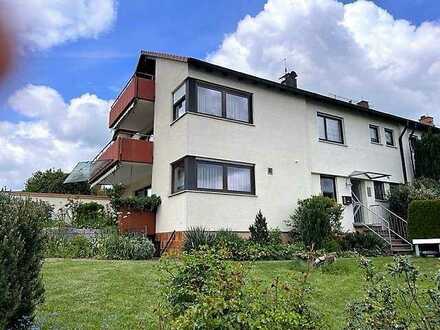 Selten großzüg. u. fam.freundl.! Gepfl. EFH m. 220 m² Wfl. u. 6,4 Ar Grdst. in reizv. Ortsrandlage!