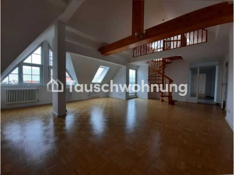 Tauschwohnung: Moderne DG-Wohnung in Moabit