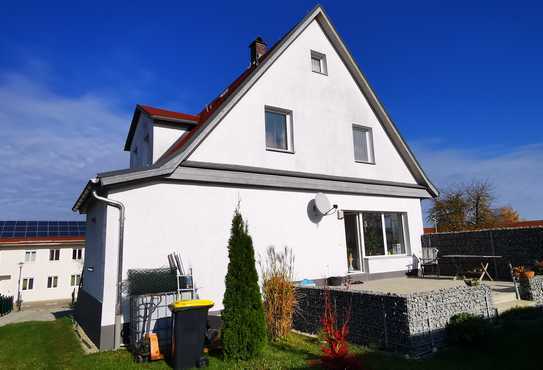 Modernisiertes Einfamilienhaus mit EBK in Unterdietfurt, Bayern - Unterdietfurt