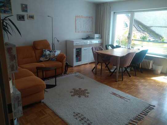 RESERVIERT Helle 2-Zimmer-Wohnung in Freiburg-St. Georgen
