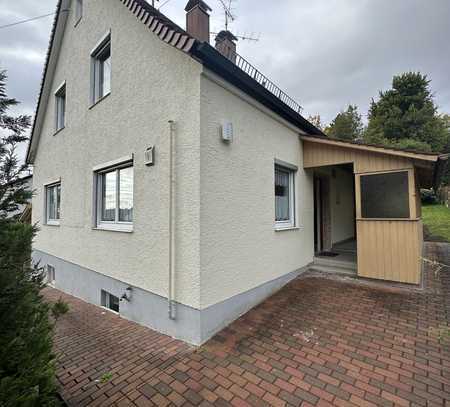 Erstbezug nach Sanierung: günstiges und großes 6-Zimmer-Haus mit EBK in Bergheim